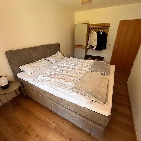 / Allgaeu Daire Steibis